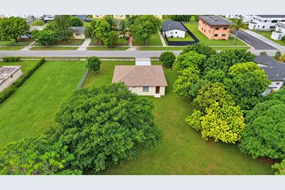 105 NW 5th Avenue, Homestead, FL 33030 - Photo 3