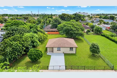105 NW 5th Avenue, Homestead, FL 33030 - Photo 1