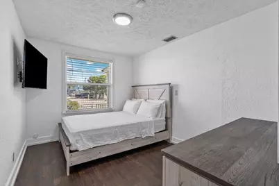 126 NE 4th Avenue, Delray Beach, FL 33483 - Photo 19