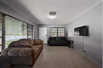 239 NE 24th Avenue, Pompano Beach, FL 33062 - Photo 11