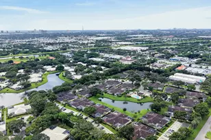 9197 Sun Terrace Cir, Palm Beach Gardens, FL 33403 - Photo 51