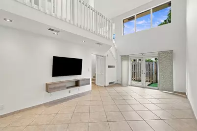 341 City View Drive, Fort Lauderdale, FL 33311 - Photo 5
