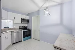 22 Via De Casas Sur, Boynton Beach, FL 33426 - Photo 9