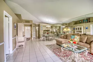 208 Club Dr, Palm Beach Gardens, FL 33418 - Photo 11