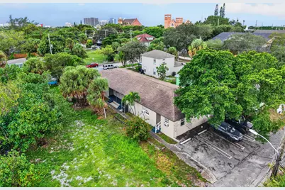 633 10th Street #3, West Palm Beach, FL 33401 - Photo 9