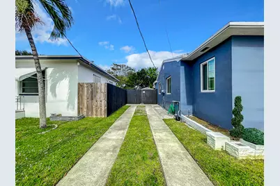 2649 Johnson Street, Hollywood, FL 33020 - Photo 11