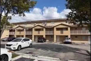 7835 W 30th Ct, Hialeah, FL 33018 - Photo 11