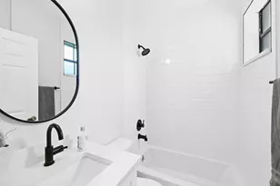 8292 Waterline Dr, Boynton Beach, FL 33472 - Photo 15