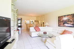 4692 Lucerne Lakes Blvd E, Lake Worth, FL 33467 - Photo 13