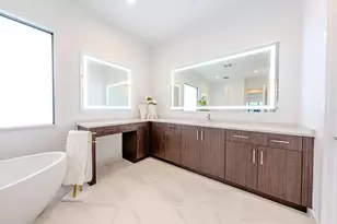 9515 Royal Woods Manor, Boca Raton, FL 33434 - Photo 21