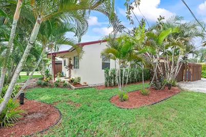 1645 NE 16th Avenue, Fort Lauderdale, FL 33305 - Photo 3