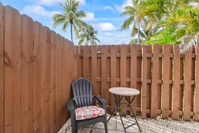 1645 NE 16th Avenue, Fort Lauderdale, FL 33305 - Photo 21