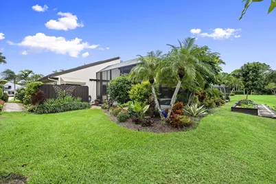 4881 SW Parkgate Boulevard, Palm City, FL 34990 - Photo 33