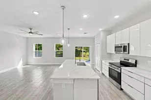 7956 104th Ave, Vero Beach, FL 32967 - Photo 3
