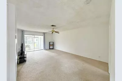 2915 Crosley Drive W #A, West Palm Beach, FL 33415 - Photo 7