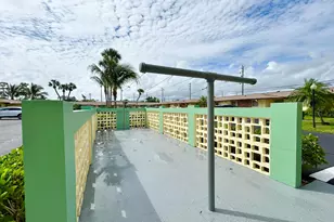 2915 Crosley Dr W, West Palm Beach, FL 33415 - Photo 33