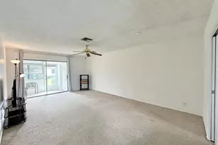 2915 Crosley Dr W, West Palm Beach, FL 33415 - Photo 5