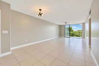 1410 S Federal Highway #303, Lake Worth Beach, FL 33460 - Photo 3