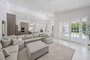 18622 Lakeside Gardens Dr, Jupiter, FL 33458 - Photo 11