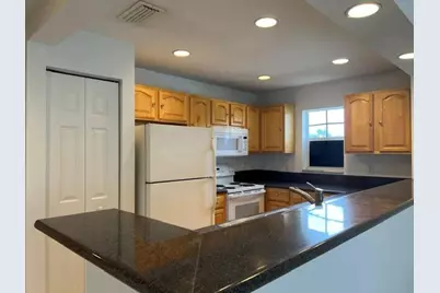 12419 Peconic Court, Wellington, FL 33414 - Photo 3