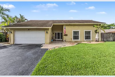 10150 NW 22nd Court, Pembroke Pines, FL 33026 - Photo 1