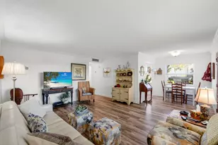 3 Normandy A, Delray Beach, FL 33484 - Photo 9