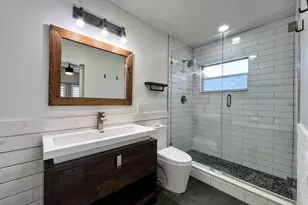 1730 NE 17th St, Fort Lauderdale, FL 33305 - Photo 21