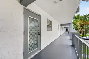 8321 Sands Point Blvd, Tamarac, FL 33321 - Photo 5