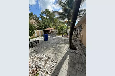 8849 W Long Acre Drive, Miramar, FL 33025 - Photo 23
