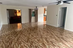8849 W Long Acre Dr, Miramar, FL 33025 - Photo 3