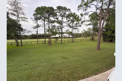 5637 Cougars Prowl, Wellington, FL 33449 - Photo 9