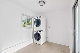 690 SE 5th Ct, Pompano Beach, FL 33060 - Photo 27