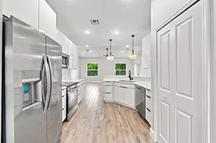 7966 104th Ave, Vero Beach, FL 32967 - Photo 3