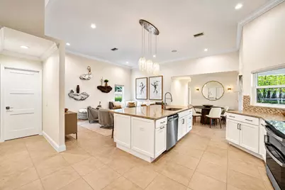788 Lake Boulevard, Weston, FL 33326 - Photo 9