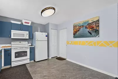 6672 Campanilla, Fort Pierce, FL 34951 - Photo 17