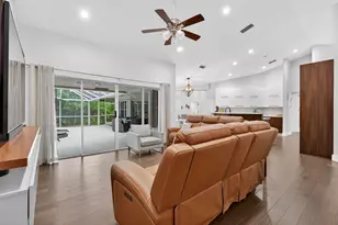 10738 Santa Rosa Dr, Boca Raton, FL 33498 - Photo 23