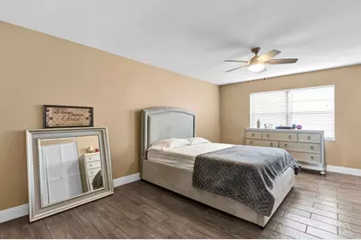 222 SE 1st Circle, Boynton Beach, FL 33435 - Photo 11