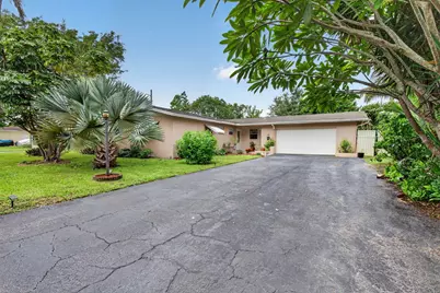 167 NW 49th Avenue, Plantation, FL 33317 - Photo 1