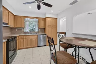 167 NW 49th Ave, Plantation, FL 33317 - Photo 13