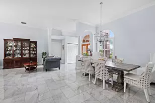 8954 SE Water Oak Pl, Jupiter, FL 33469 - Photo 13