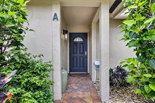 2 Stratford Dr E, Boynton Beach, FL 33436 - Photo 3