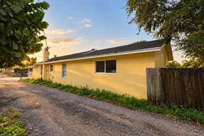 11 S D Street, Lake Worth Beach, FL 33460 - Photo 25