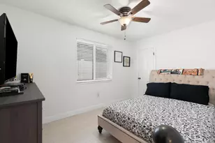 7541 Hope St, Hollywood, FL 33024 - Photo 5