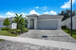 8442 Pequod Ave, Vero Beach, FL 32967 - Photo 3