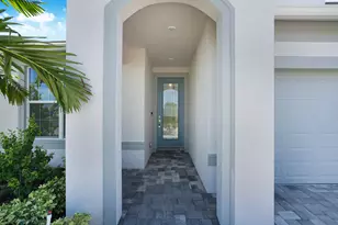 8442 Pequod Ave, Vero Beach, FL 32967 - Photo 5
