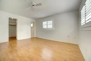 910 SW 7th Ave, Boynton Beach, FL 33426 - Photo 13