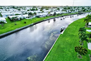 910 SW 7th Ave, Boynton Beach, FL 33426 - Photo 21