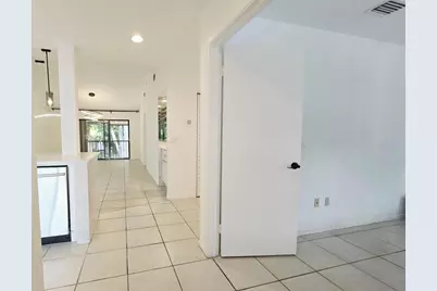 5151 W Club Circle #202, Boca Raton, FL 33487 - Photo 5