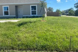 1761 SW Cashmere Blvd, Port Saint Lucie, FL 34953 - Photo 3