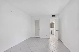 4025 Swansea B, Deerfield Beach, FL 33442 - Photo 33